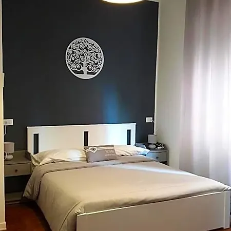 住宿加早餐酒店 Noemi 4*