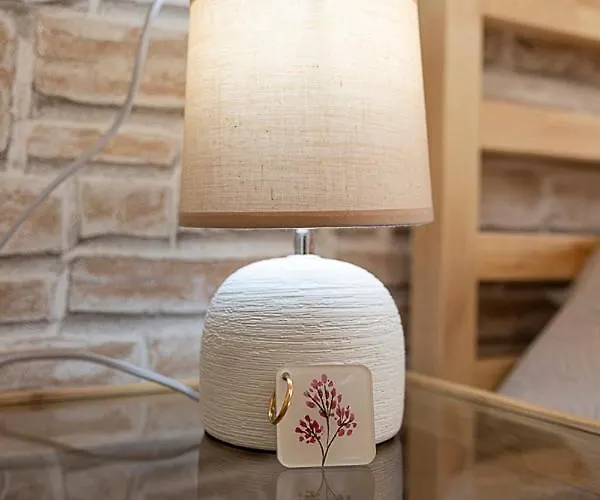 לינה וארוחת בוקר Noemi 4*